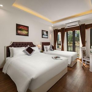 Executive Triple Room Balcony
